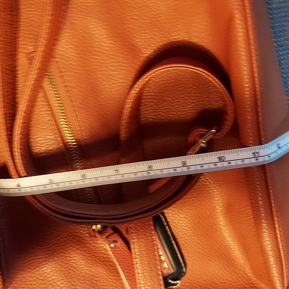 Handbag - Picture 8 of 8